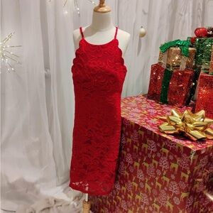 Women’s beautiful red dress great for a Christmas party!